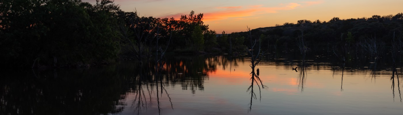 Inks Lake State Park Texas sunset blue hour reflection